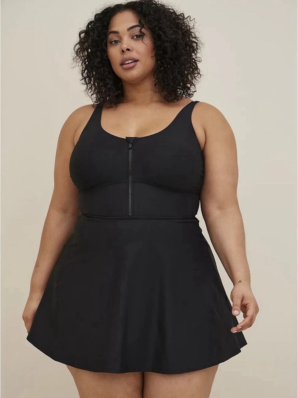 TORRID SWIM DRESS CORSET SHAPE MID LENGTH WIRELESS SWIM DRESS size 3 3X
